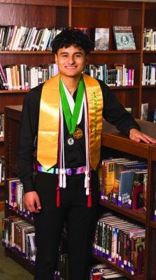 Valedictorian Noe Mendieta Quiroz
