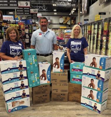 Brookshire’s involved in diaper donation to Hope Center