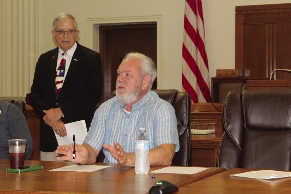 Commissioner unanimously approve resolution