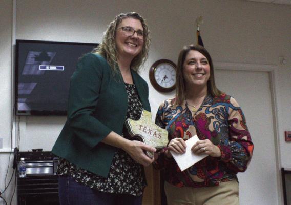 Van Zandt County Chief Appraiser Emily Reeves, left, was the guest speaker March 10 during the regular monthly meeting of the Republican Women’s Club of Van Zandt County. Reeves discussed the complexities of the property tax system during her presentation. Presenting the guest speaker was Jill Dutton from the Republican Women’s Club of VZC. Photos by Susan Harris