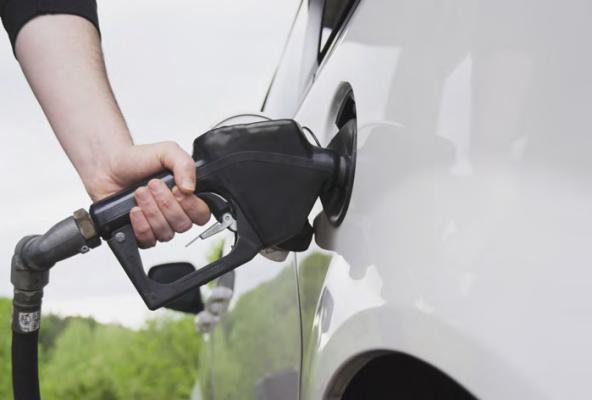 Gas prices fall after slight uptick