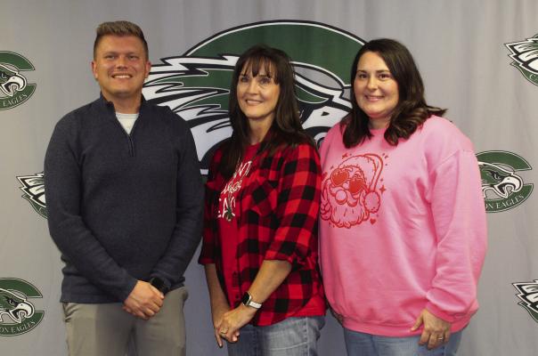 Recognitions and updates highlight trustee meeting