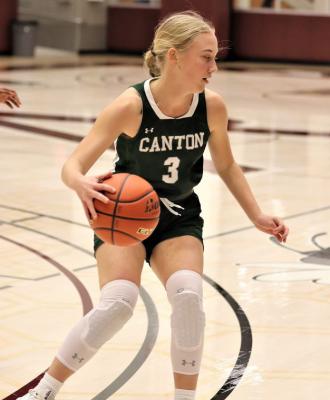 Caroline Stern and the Eaglettes had no trouble taking down Athens on Dec. 20, rolling to a 66-20 blowout victory. Photo by Lianna Reid