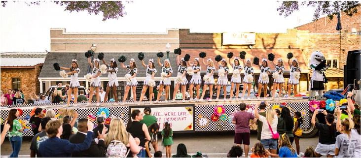 HOMECOMING PARADE
