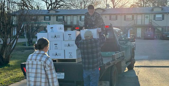 Canton Lions Club holds Annual Holiday Food Drive