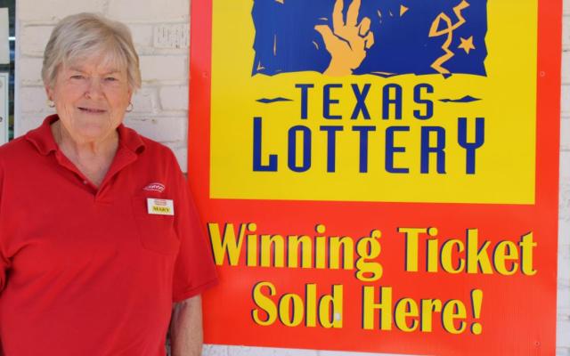 Mary Erwin sold the winning $250,000 scratch off ticket in Edgewood. Photo by Britne Hammons
