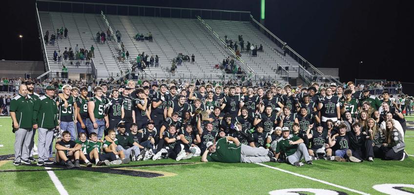 Eagles advance to Area round of playoffs