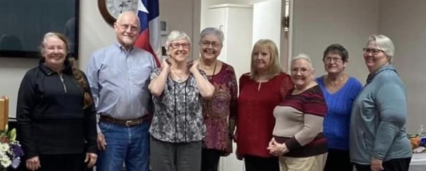 New officers of the Van Zandt County Genealogical Society for 2023 include: (l-r) Carrie Woolverton, Mayor Stevan Steadham (officiating), Linda Dennis, Jan Crow, Cindy Cooper, Becky Rosson, Imogene Kirkpatrick, Tammy Garrett. Courtesy photo