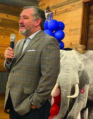 United States Senator Ted Cruz was in Canton Jan. 5 to campaign for Brent Money at The Silver Spur Resort in Canton. An estimated 400 people were in attendance. Courtesy photo