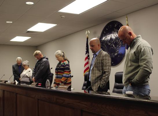 Members of the Canton City Council joined in prayer at the beginning of the council’s regular monthly meeting Jan. 20. Shown were left to right, council members Jim Fuller, Vicki Goodson, and Chase Melton; Mayor Lou Ann Berry; Mayor Pro-Tem Blake Fowler and council member Randon Sumner. Photos by Susan Harris