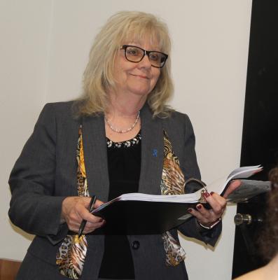 Van Zandt County Auditor Sandy Hill presented the Texas County Lateral Road and Bridge Expenditures Annual Report for the fiscal year that ended September 30, 2022, during the regular meeting Jan. 18 of the VZC Commissioners Court. The report was approved by the court. Photo by David Barber