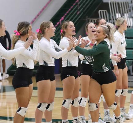 Eaglettes lock in playoff spot