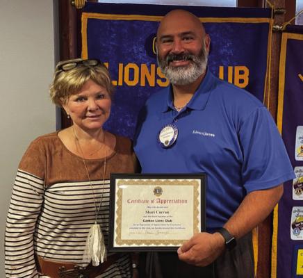 Shari Curran of the Texas Star Quilters Guild was the guest speaker Oct. 11 during the Canton Lions Club weekly luncheon at the Van Zandt Country Club. Curran was presented a ‘Certificate of Appreciation’ from Canton Lions Club President Jesse Carranza. Courtesy photo