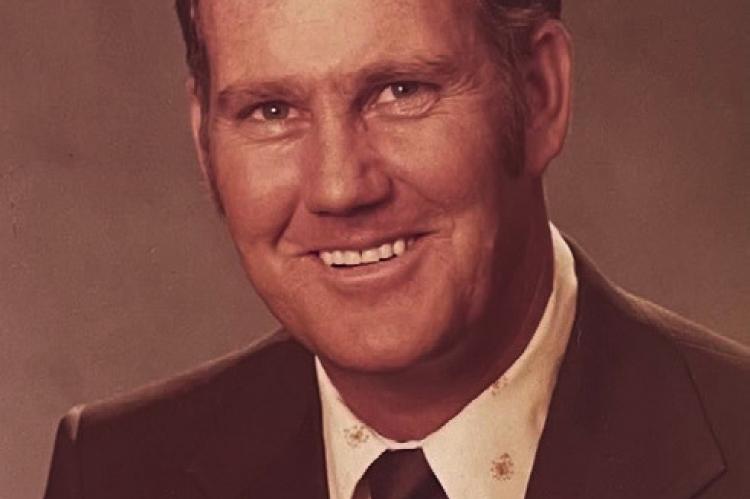 Douglas Marshall Toliver