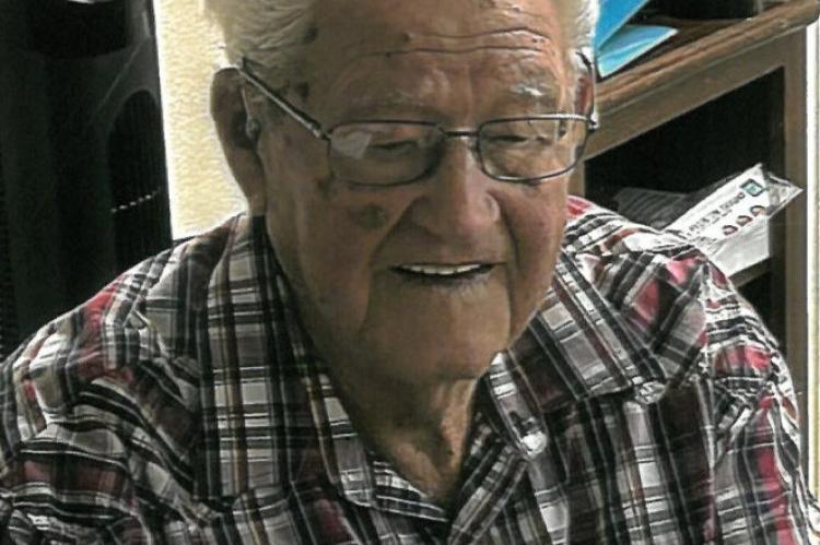 Calvin R Thompson
