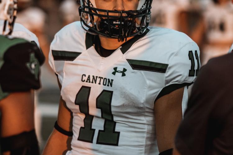 Caddo Mills Foxes roll over Eagles, 31-13