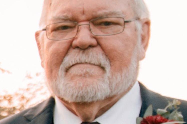 Reginald Thomas (Tommy) Robertson, Jr.