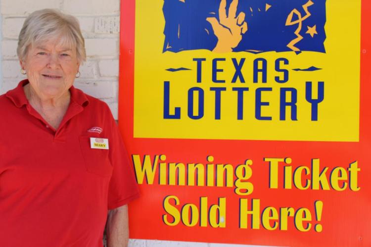 Mary Erwin sold the winning $250,000 scratch off ticket in Edgewood. Photo by Britne Hammons