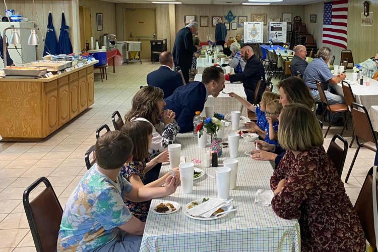 Castillian Lodge installs officers